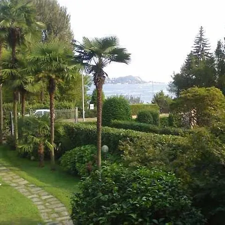 Casa Delle Palme * Meina